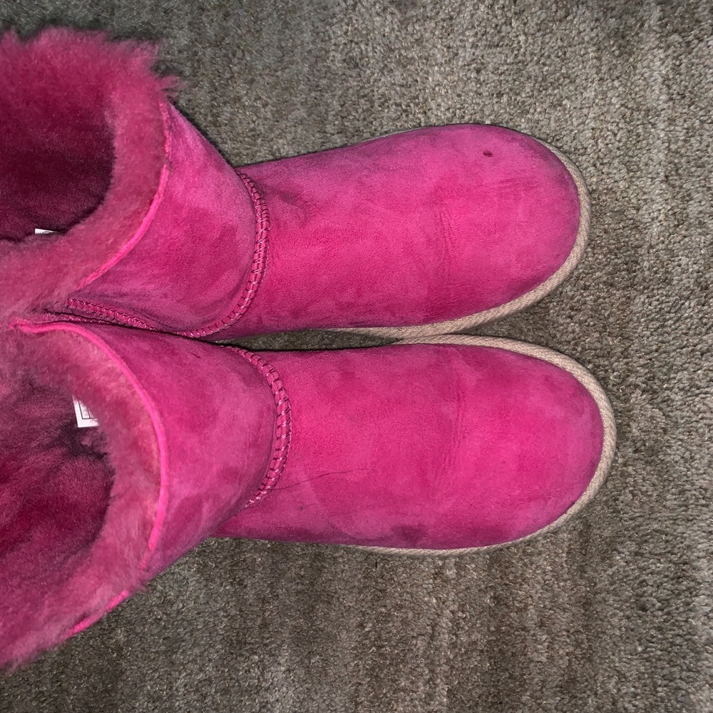Ugg Boots - image 3
